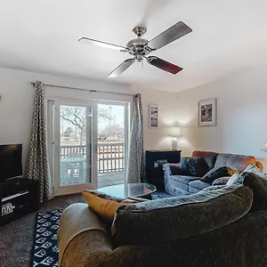  Holiday home Raffles